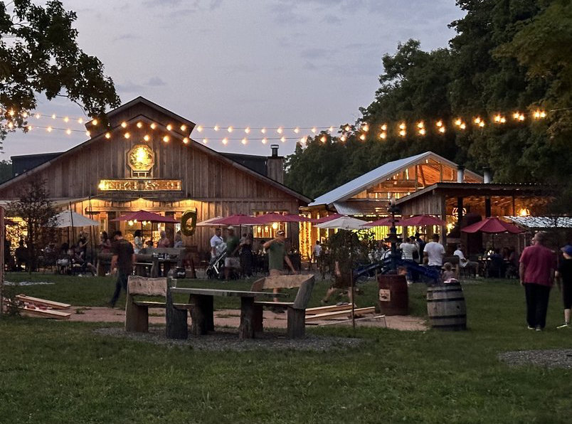 Red Maple Vineyards